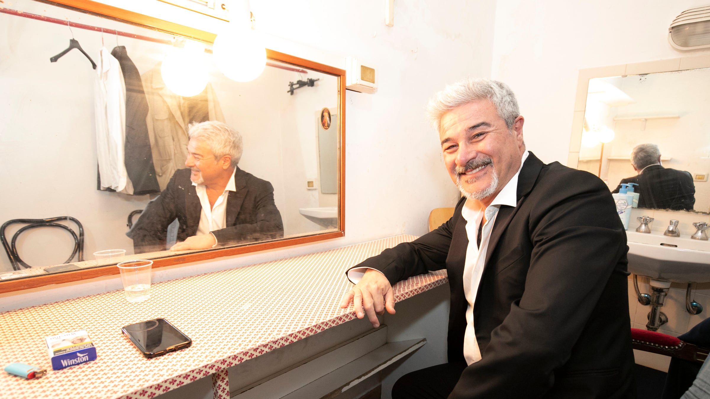 "Denigrato per colpire Meloni". E Insegno querela per diffamazione