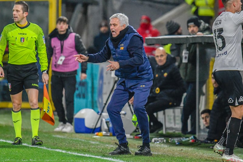Mourinho Spezia Roma
