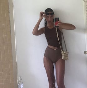 Iris Law, la sexy figlia di Jude Law 4