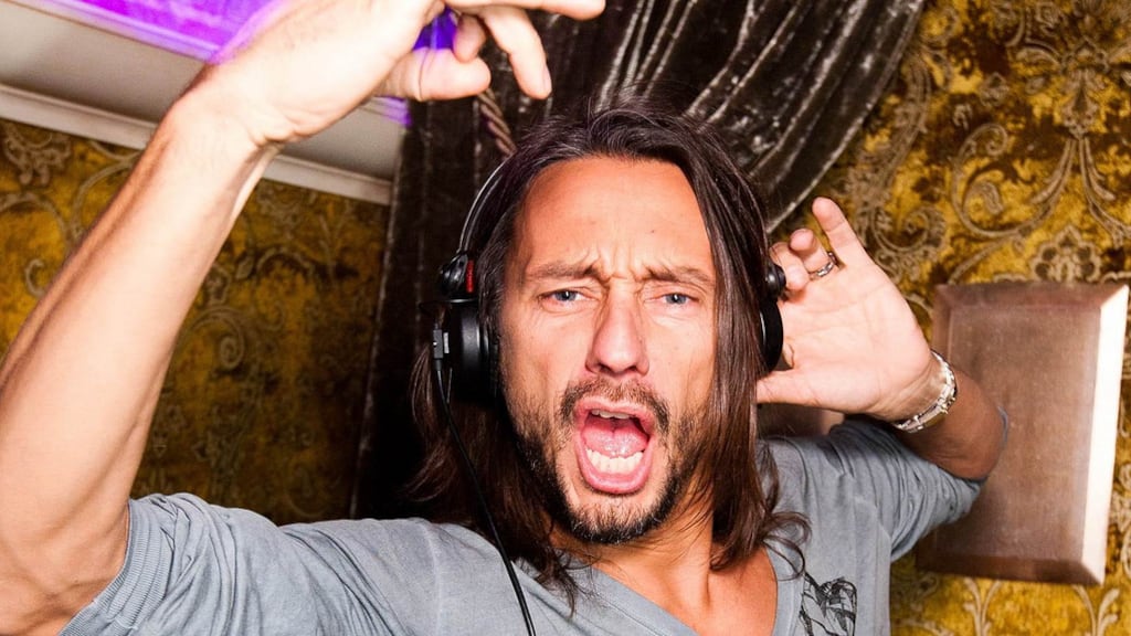 Bob Sinclar lasciato dalla moglie: "Ha una vita troppo noiosa"