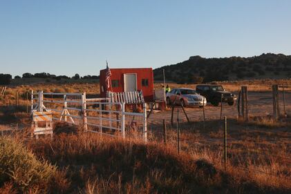 Il set del film Rust con Alec Baldwin  2