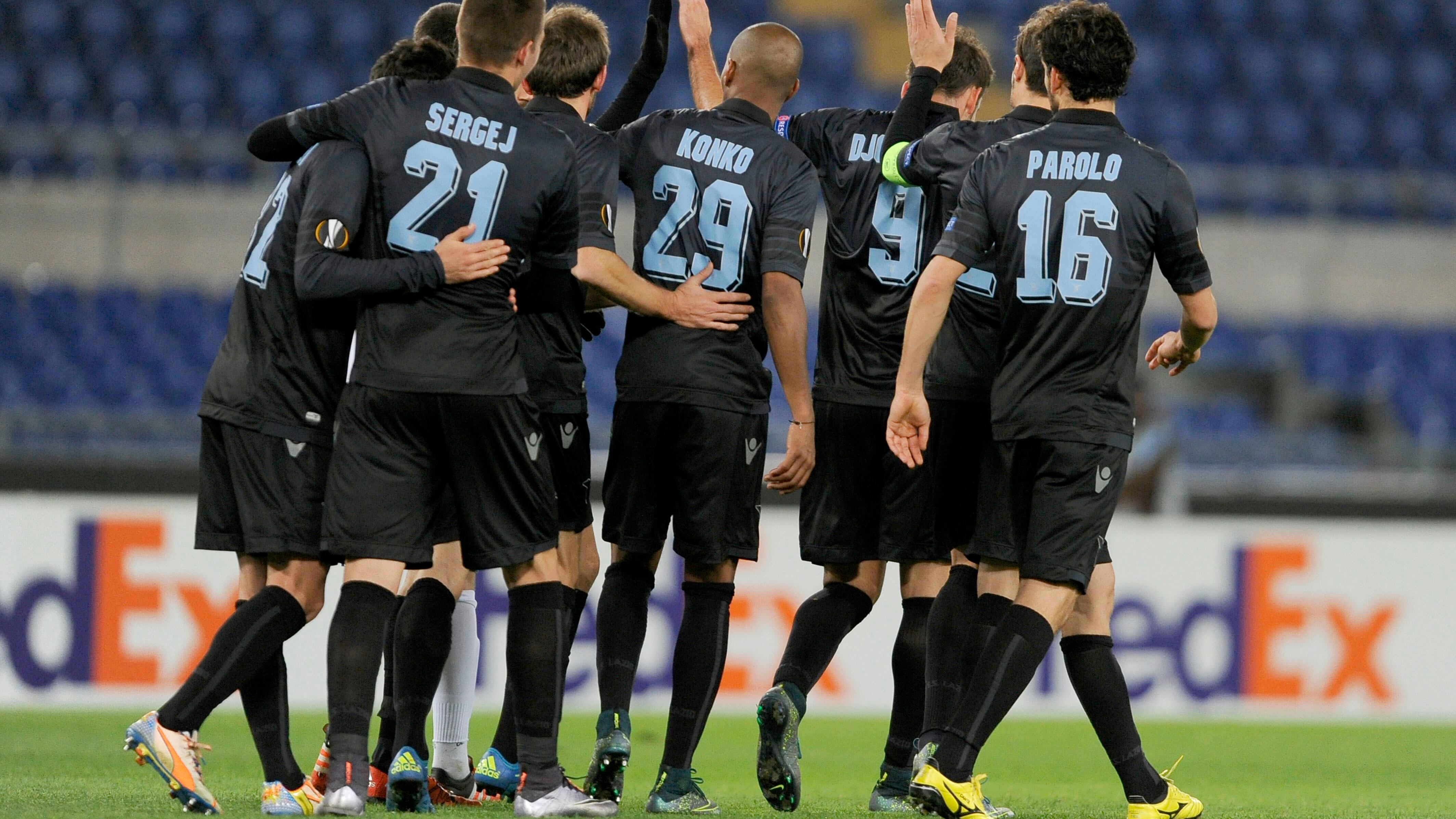 Europa League, Lazio avanti Pari per i viola, impresa Napoli