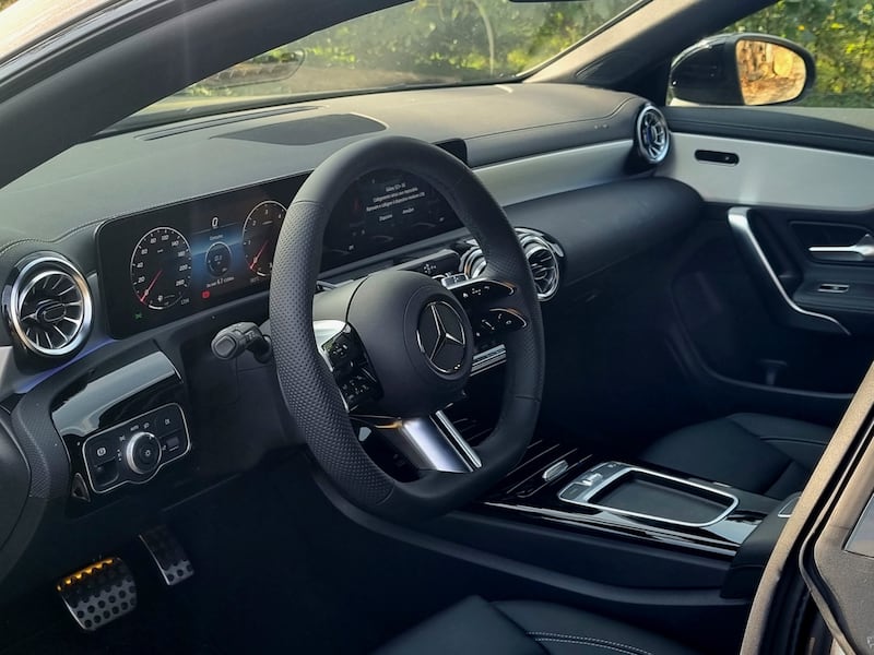 Mercedes CLA Shooting Brake, guarda la gallery della Station Wagon Coupè 17
