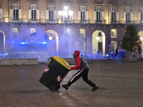 Misero a ferro e fuoco Torino, scattano le manette per 7 pro Pal