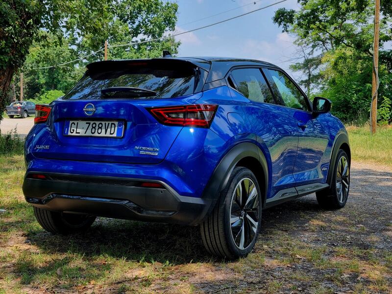 Nissan Jukel Hybrid prova su strada: guarda le foto 9