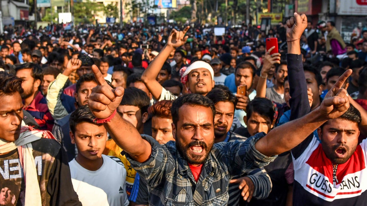 "Stop ai migranti musulmani" Caos in India: scontri e vittime