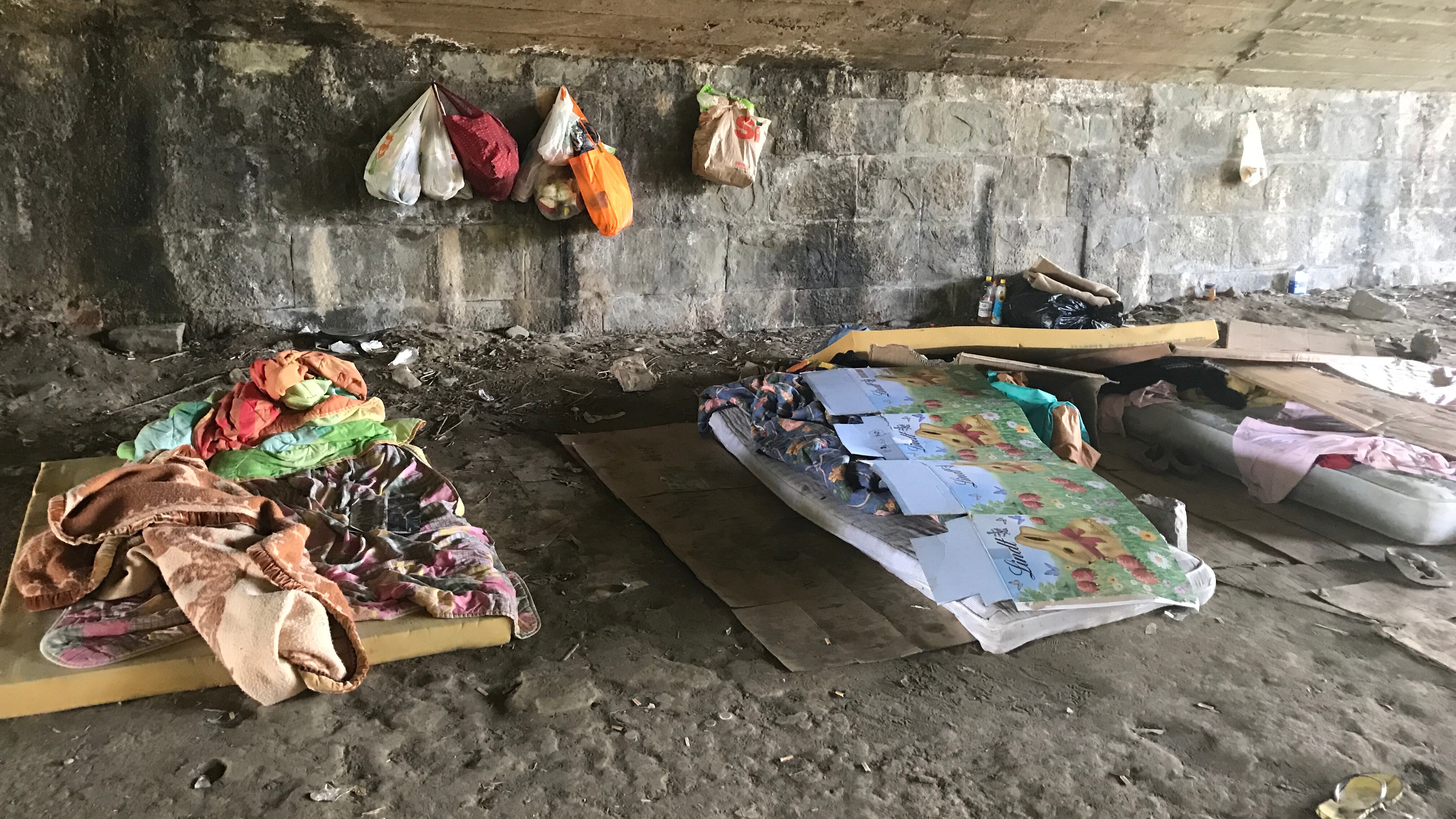 Campi rom della Barbuta verso la chiusura: 100 rom già nelle case comunali