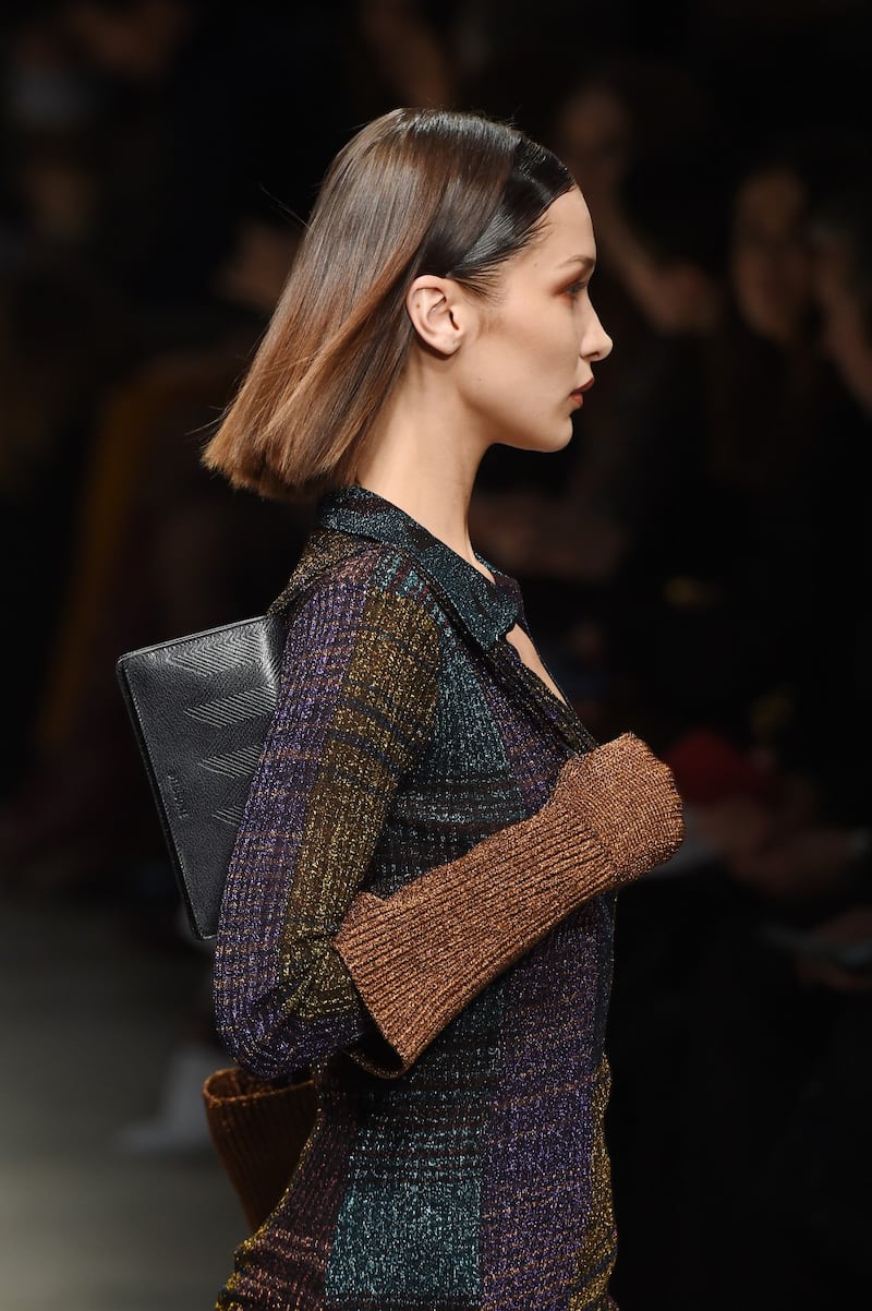 Bella Hadid, le immagini dalle passerelle 1