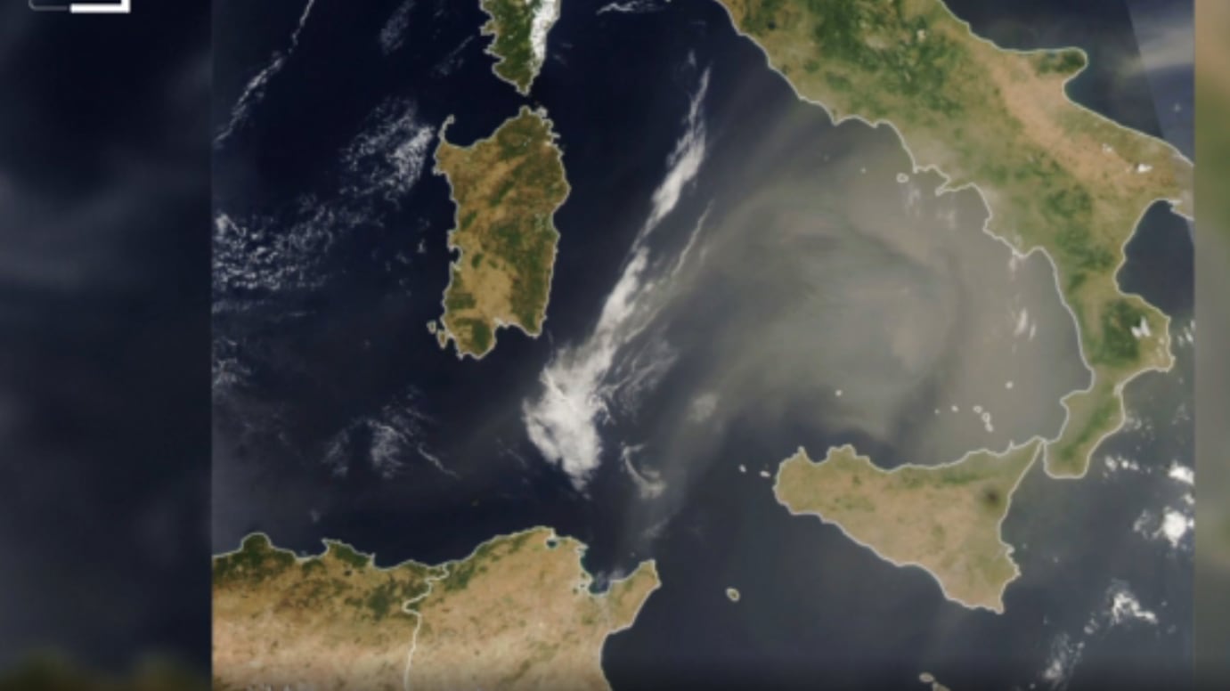 Quella sabbia sospesa in cielo: cosa succede nel Centro-Sud Italia