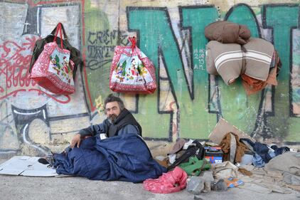 Ecco la Roma sinistra: viaggio lungo il Tevere tra drogati e clochard 5