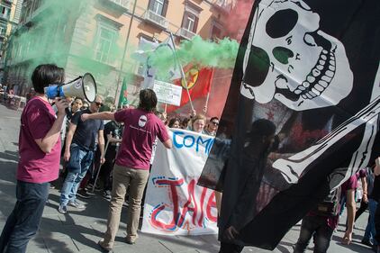 "Napoli sfiducia Renzi" 6
