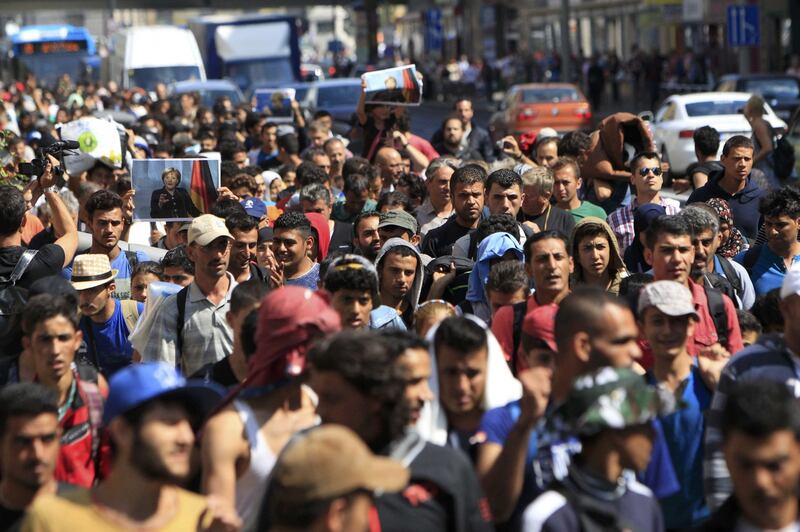 La marcia a piedi dei profughi 6