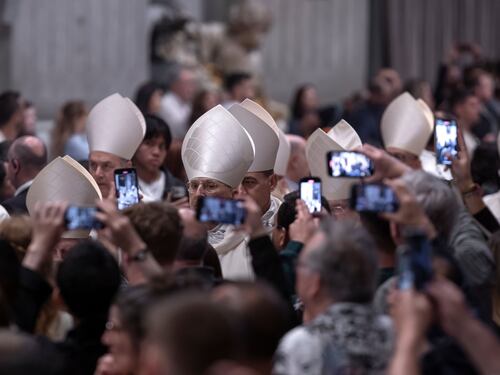 Vis Factor, il conclave visto dai social network