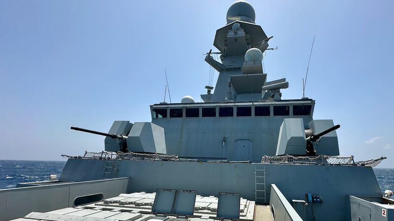 Dalla prua di nave Duilio. Le botole sono quelle dei missili Aster 15 e 30 
