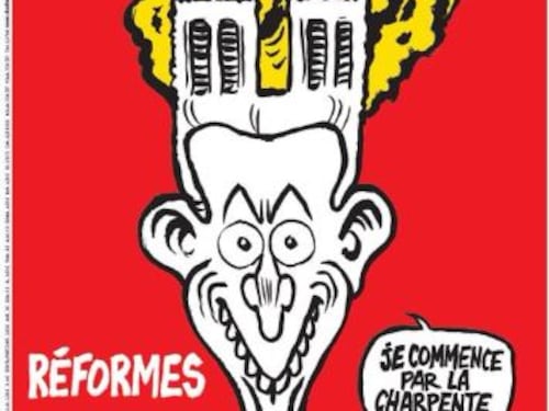 L'ironia di Charlie Hebdo: Macron con Notre Dame al posto dei capelli