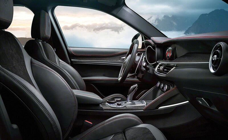 Stelvio, il primo suv dell'Alfa Romeo 2