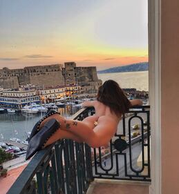 Naike Rivelli, scatti hot su Instagram 8