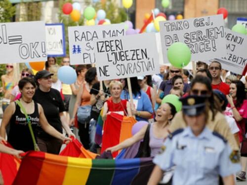 La Slovenia si prepara ad abolire le nozze gay?
