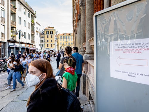 Medicina, un'altra farsa. Sbagliato un quiz su 10. Messa: "Non contano"