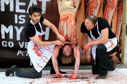 La macellazione umana in piazza a Londra 9