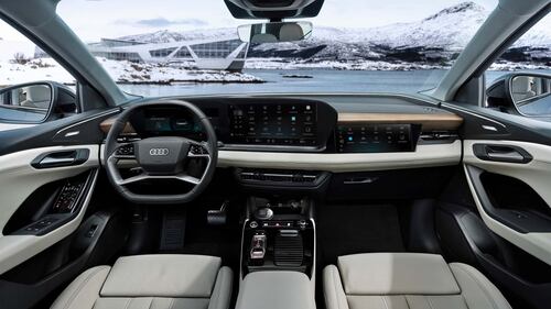 Nuova Audi Q6 e-tron, guarda tutte le foto 2