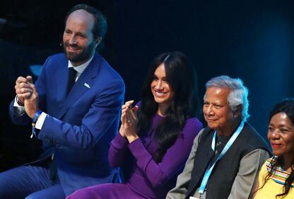 Meghan Markle affascinante in viola: foto 3