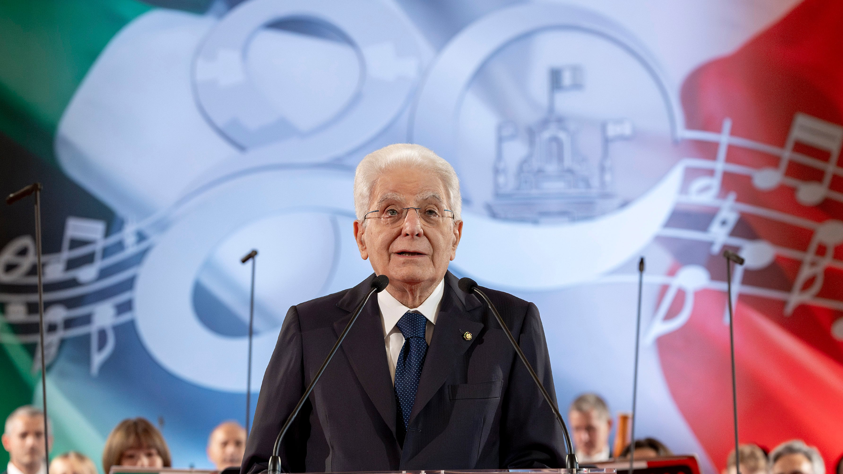 Il giorno del Colle: "Aprire il Palazzo a tutti gli italiani". Tra vip e testimonial