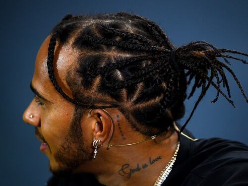 Il tattoo di Lewis Hamilton