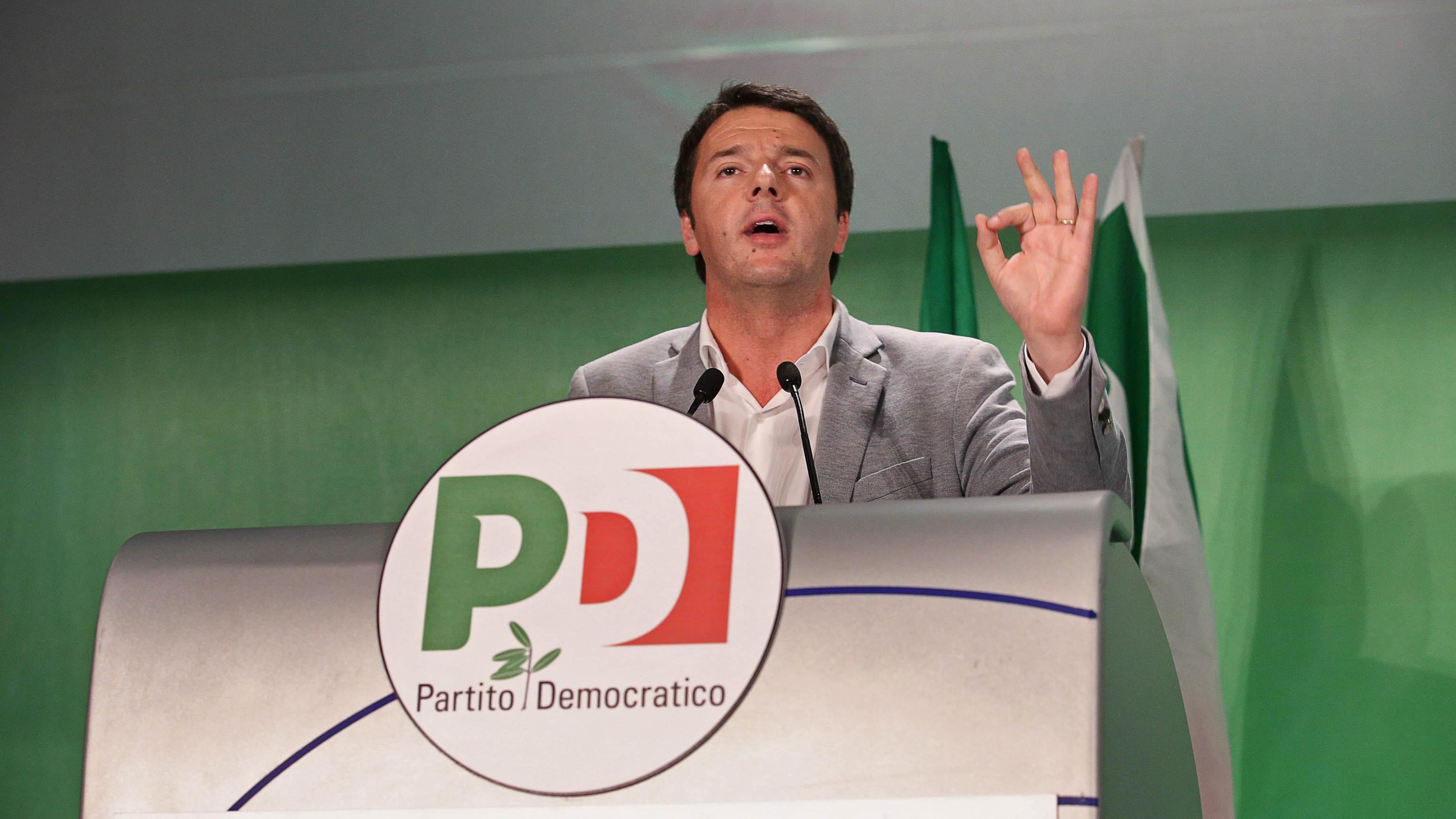 Lo strano asse Renzi-Briatore contro Bersani e i dinosauri