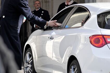 Renzi arriva al Quirinale 3