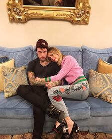 Fedez e Chiara Ferragni, baci su Instagram 11