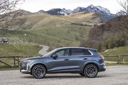 Audi Q3 e-hybrid: guarda la gallery 6
