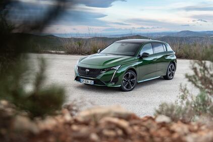 Peugeot e-308, guarda la gallery 1