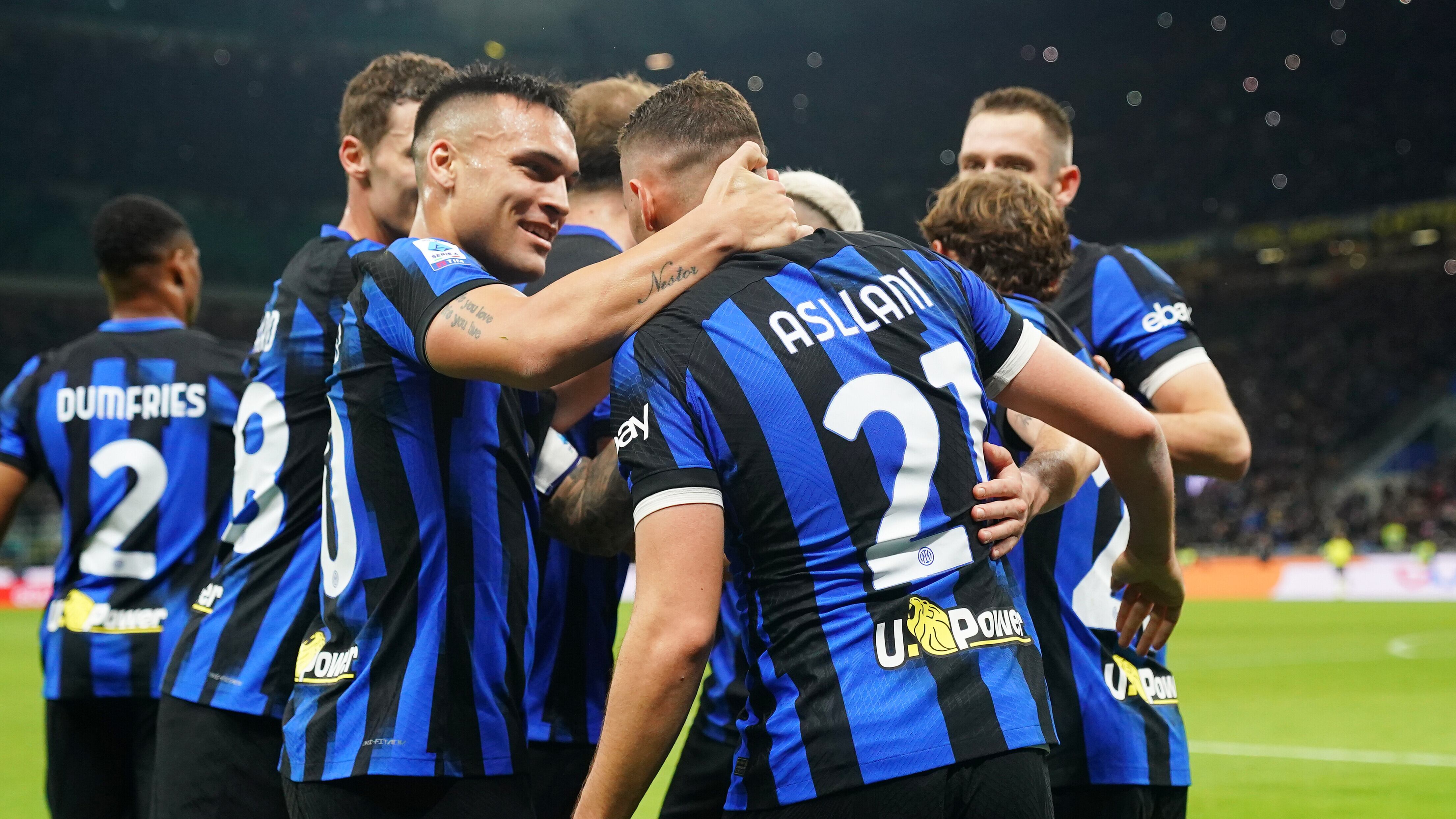 L'Inter è un rullo compressore: Genoa al tappeto e fuga scudetto