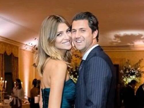 Cristina Chiabotto e Marco Roscio in pre-luna di miele romantica in Sardegna