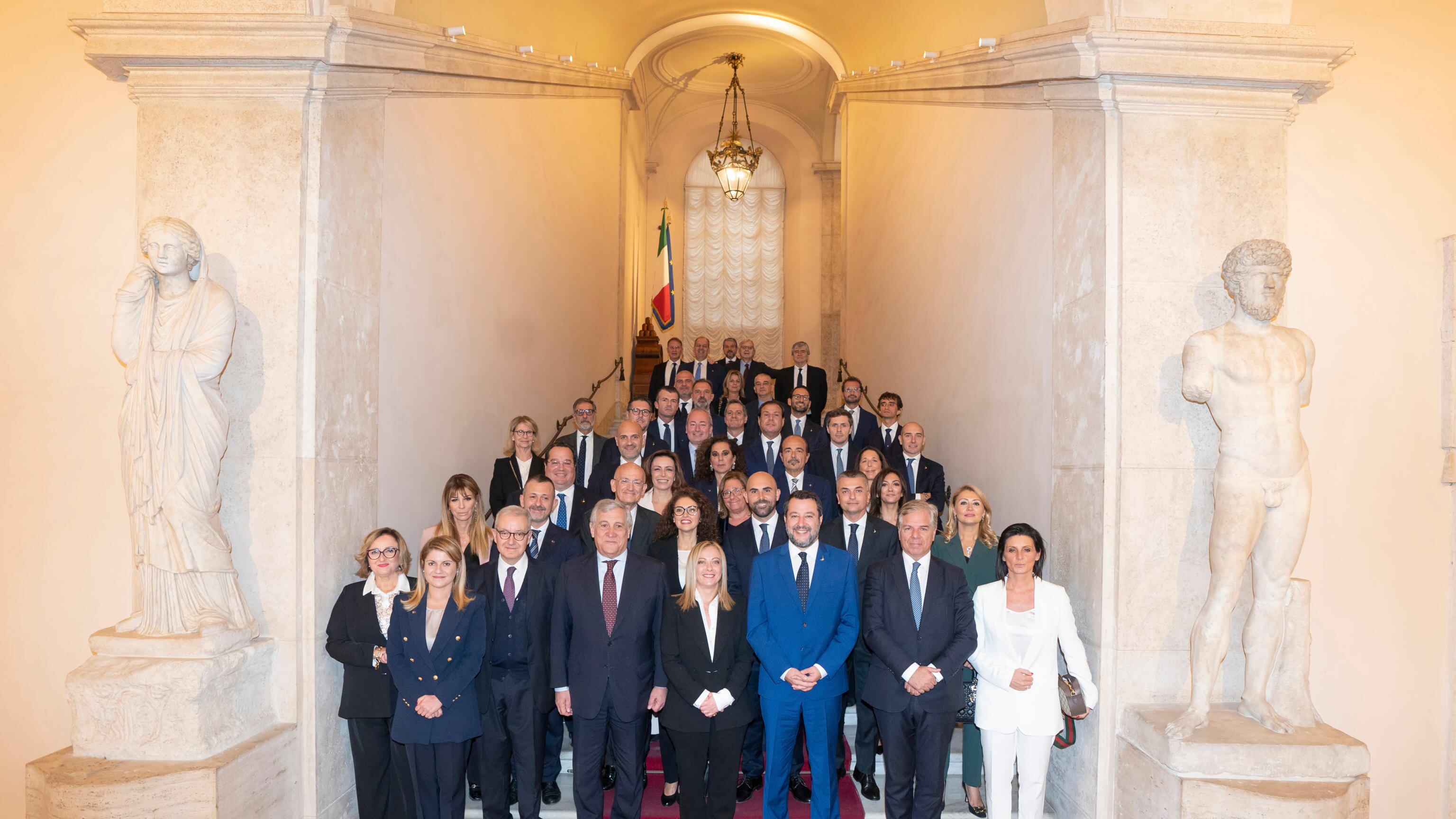 Patto a Palazzo Chigi: "Responsabilità"