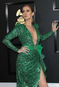 Grammy 2017, i look più sexy sul red carpet 29