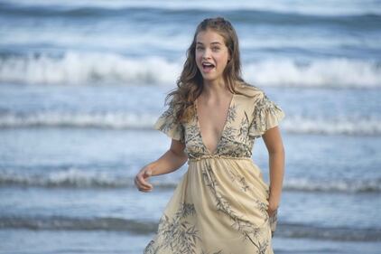 Mostra del Cinema di Venezia 2016, il red carpet sulla sabbia è sexy 6