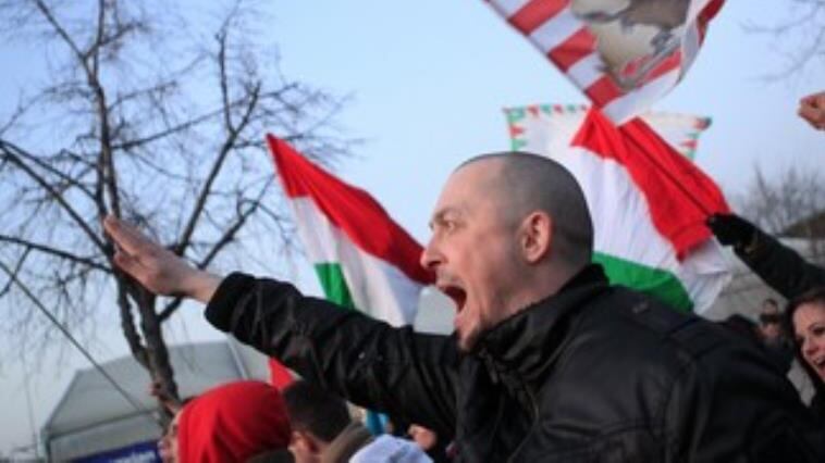 Ungheria, svolta moderata dello Jobbik