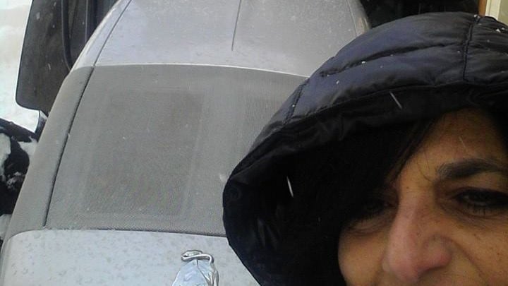 In provincia di Bari ostetrica sfida la neve e arriva in ospedale col trattore