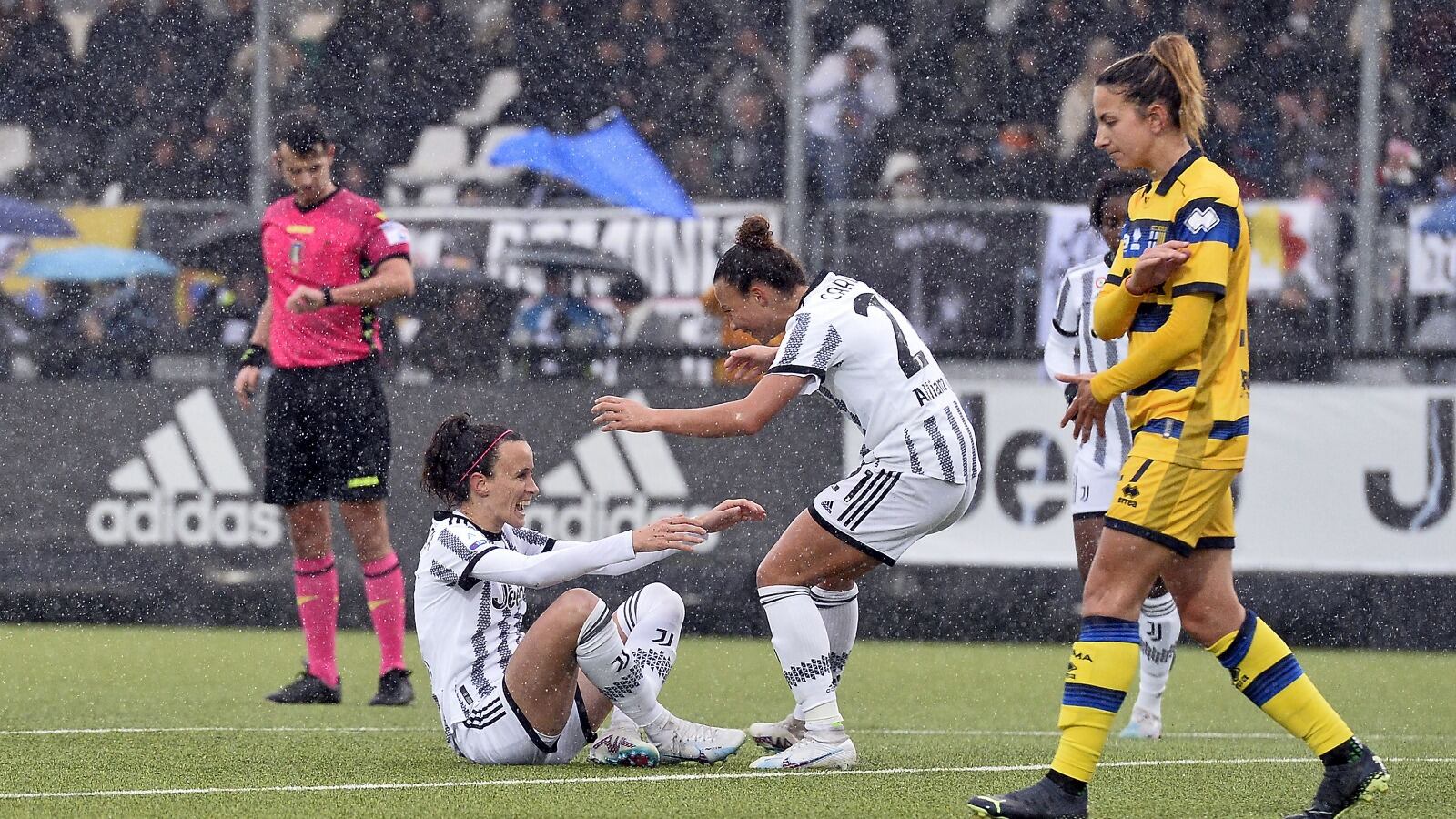 Dieci squadre per lo scudetto e la salvezza: ecco la nuova Serie A femminile