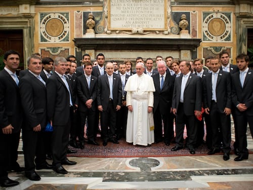 Francesco e il calcio-business: "Prima uomini, poi campioni"