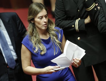 Il ministro Boschi in aula al Senato 3