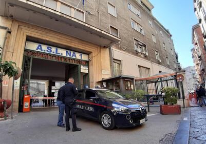 Sparatoria in ospedale a Napoli 6