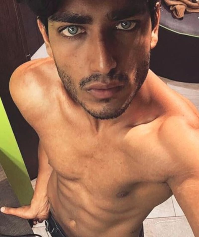 Ballando, occhi puntati su Akash Kumar: modello indobrasiliano di 25 anni 7