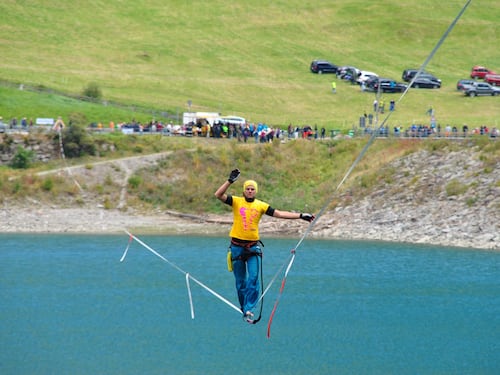 Snackline, record mondiale sul lago di Vernago