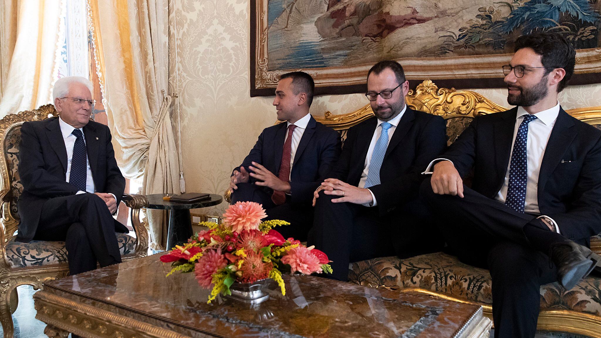 Comizi, zuffe trasversali, messaggi cifrati: le consultazioni più sgangherate della storia