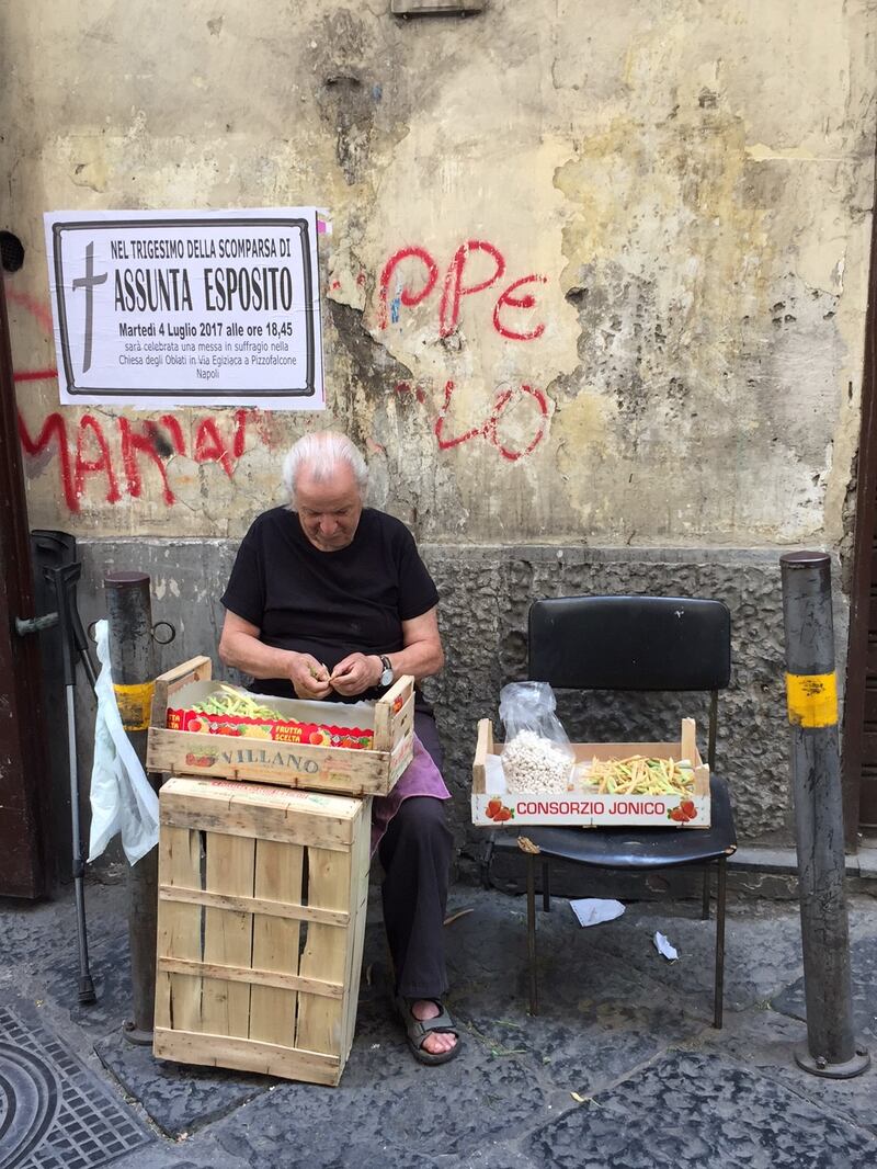 Napoli, il Pallonetto di Santa Lucia 6