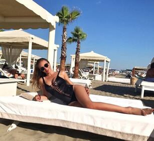 Laura Cremaschi: la Bonas fa impazzire i social 17