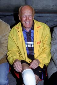 Raimondo Vianello alla Partita del cuore (1997)
